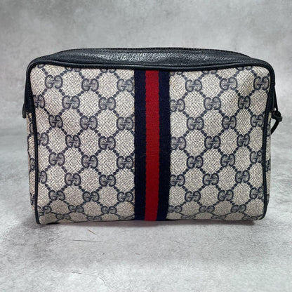 Gucci GG Sherry Line Clutch Navy Leather — view 3