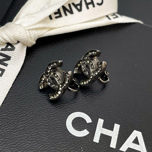 Chanel 06P CC Logo Earrings Rhinestone Silver Icon