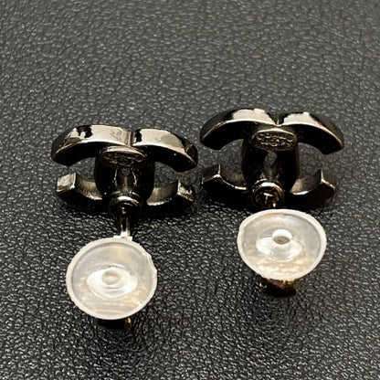 Chanel 06P CC Logo Earrings Rhinestone Silver Icon — view 6