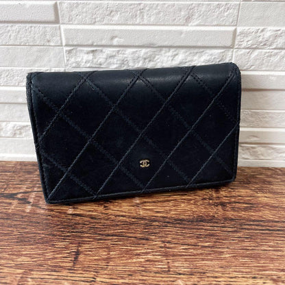 Chanel Bicolor Quilted Lambskin Card Case Business Holder Black