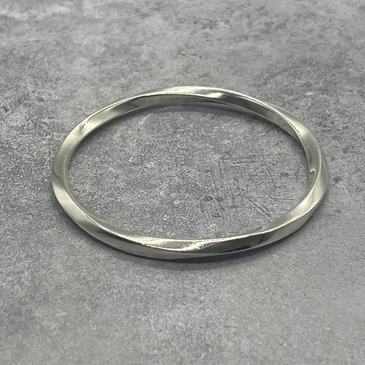 Tiffany & Co Knife Edge Bangle Vintage Bracelet