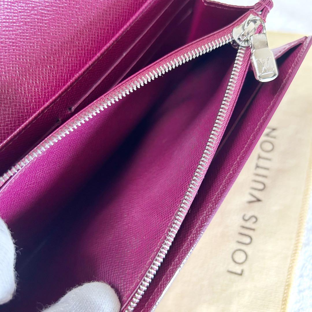 Louis Vuitton Portefeuille Sarah Epi Fuchsia Long Wallet