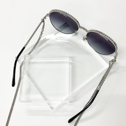Chanel Sunglasses CC Logo Chain Eyewear Silver — view 5