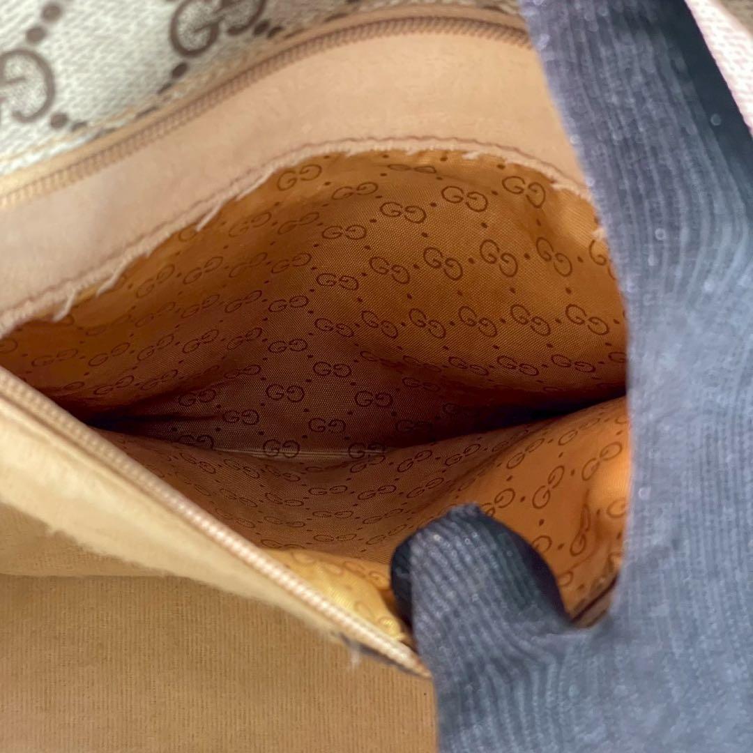Gucci GG Shoulder Bag Brown Beige Leather Logo — view 6