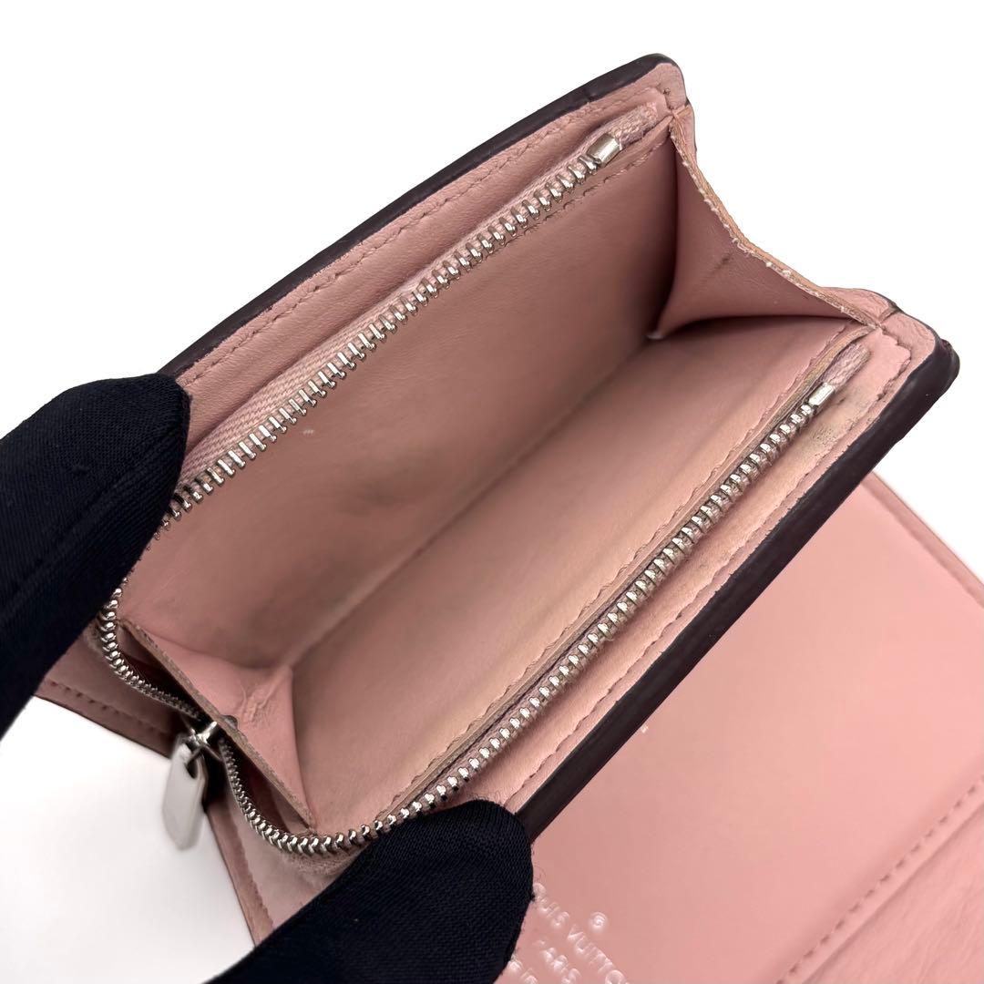 Louis Vuitton Mahina Portefeuille Iris XS Trifold Wallet Mini — view 6