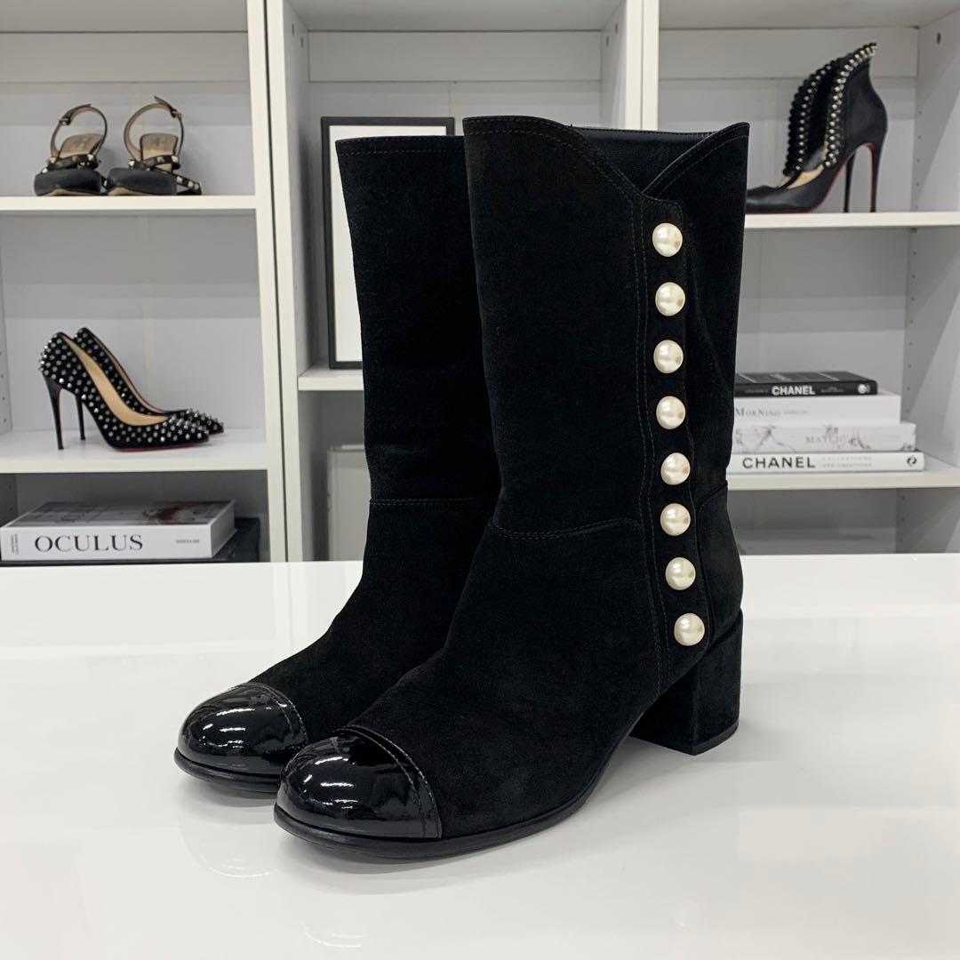 Chanel Suede Patent CC Logo Pearl Middle Boots Black — view 3