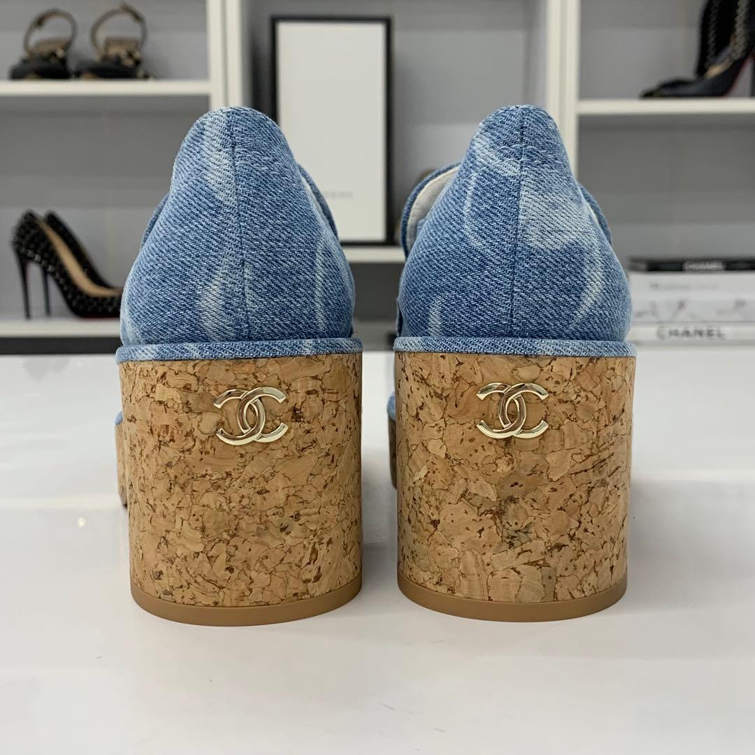 Chanel CC Logo Chain Denim Thick Bottom Cork Loafers Blue — view 6