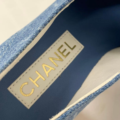 Chanel CC Logo Chain Denim Thick Bottom Cork Loafers Blue — view 8