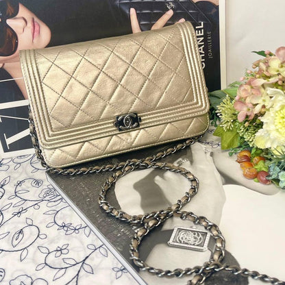 Chanel Chain Wallet Quilted