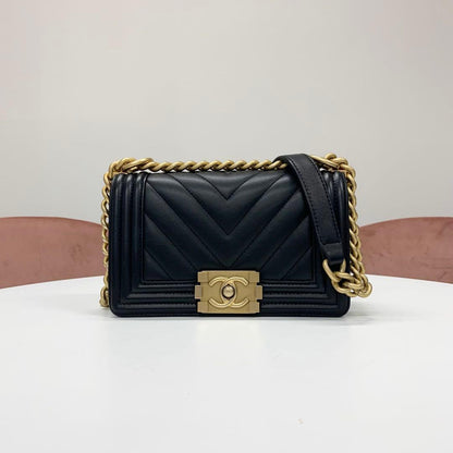 Chanel Boy 20 Lambskin CC Logo Small Stitch Bag