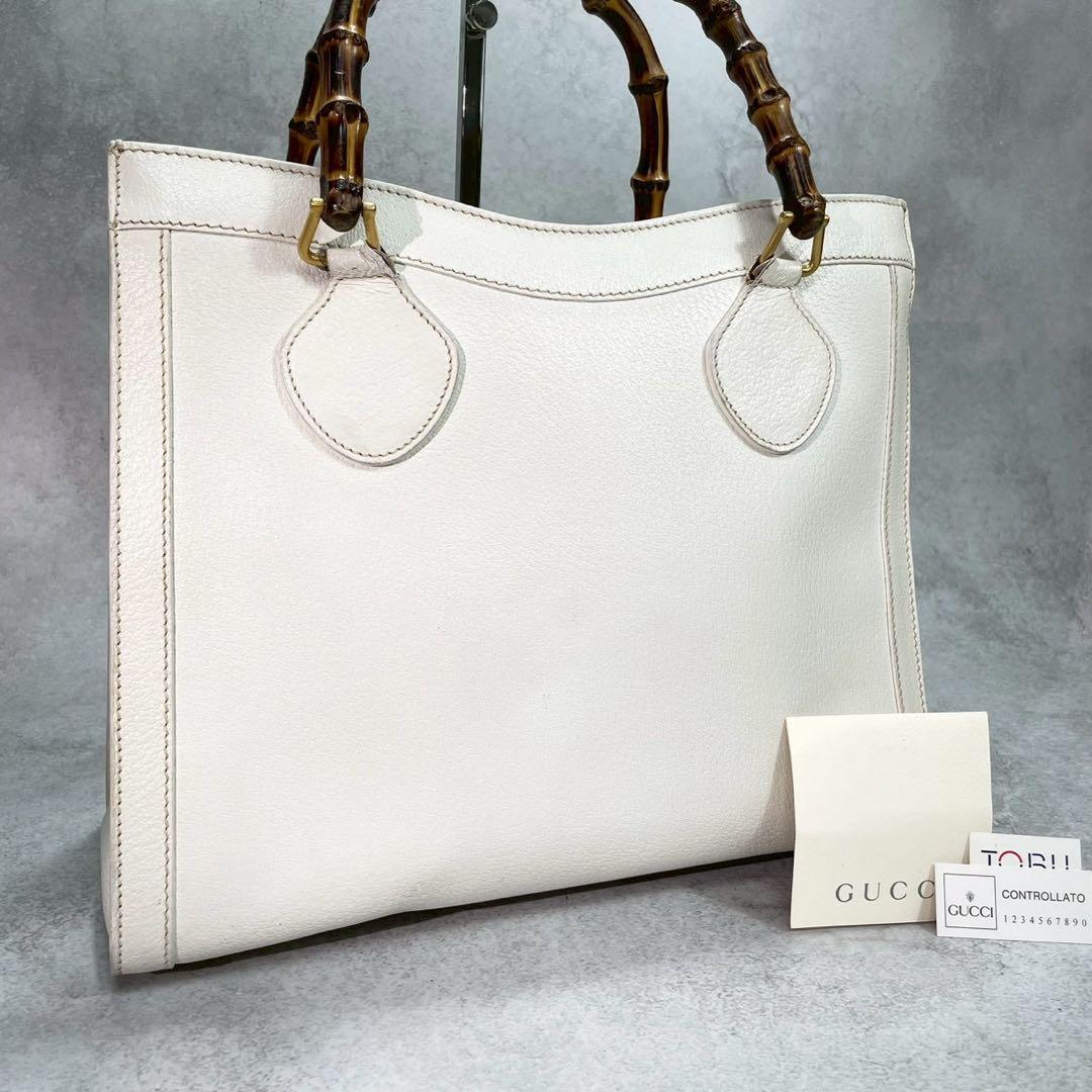 Gucci Diana Handbag Bamboo White Leather