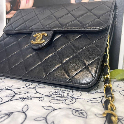 Chanel Double Flap Chain Shoulder Vintage — view 5