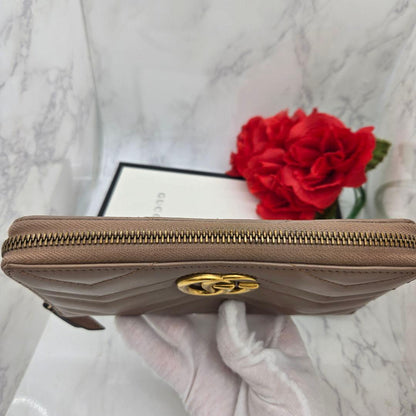 Gucci Wallet GG Marmont Quilted — view 9