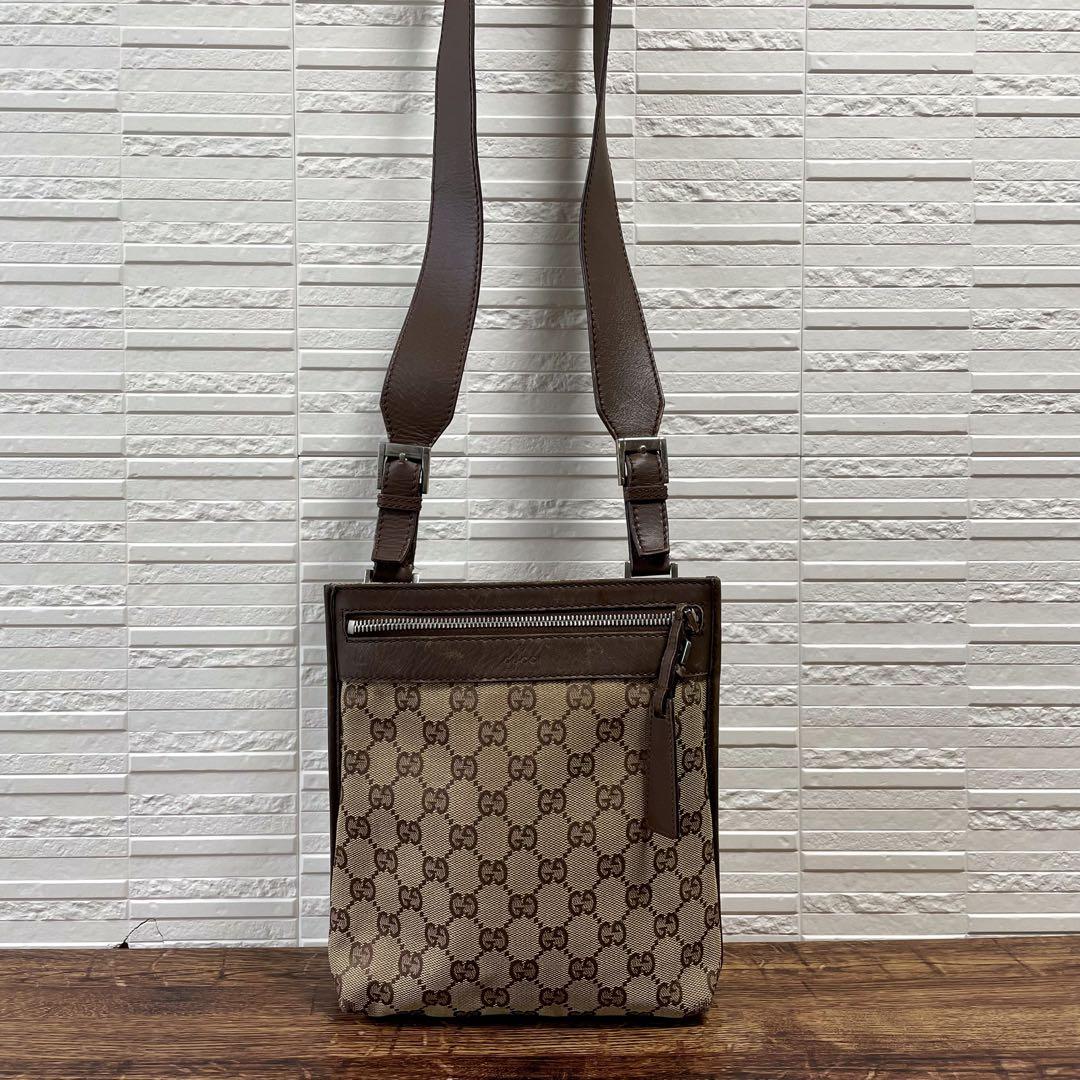 Gucci GG Canvas Leather Shoulder Bag Messenger Brown — view 2