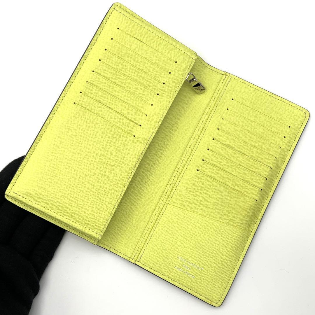 Louis Vuitton Taigarama Portefeuille Brazza NM Yellow Wallet