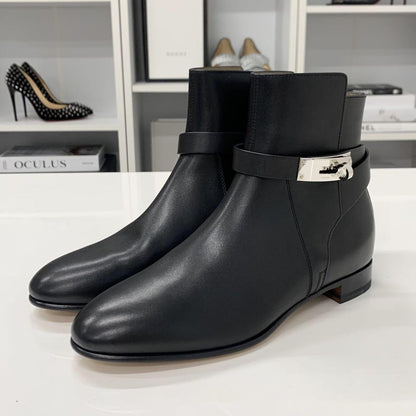 Unused Hermes Neo Leather Kelly Hardware Short Boots Black