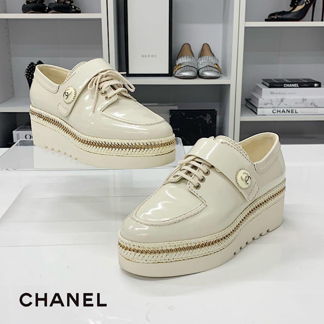 Chanel CC Logo Patent Lace Up Chain Loafers Ivory