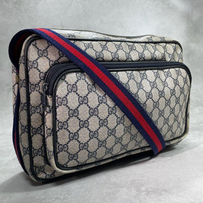 Gucci GG Sherry Line Shoulder Bag Navy Leather Logo