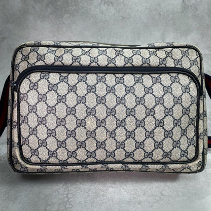 Gucci GG Sherry Line Shoulder Bag Navy Leather Logo — view 2