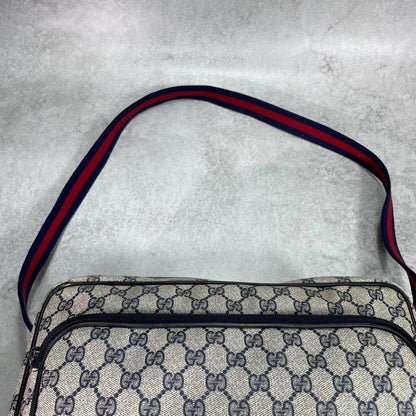 Gucci GG Sherry Line Shoulder Bag Navy Leather Logo — view 4