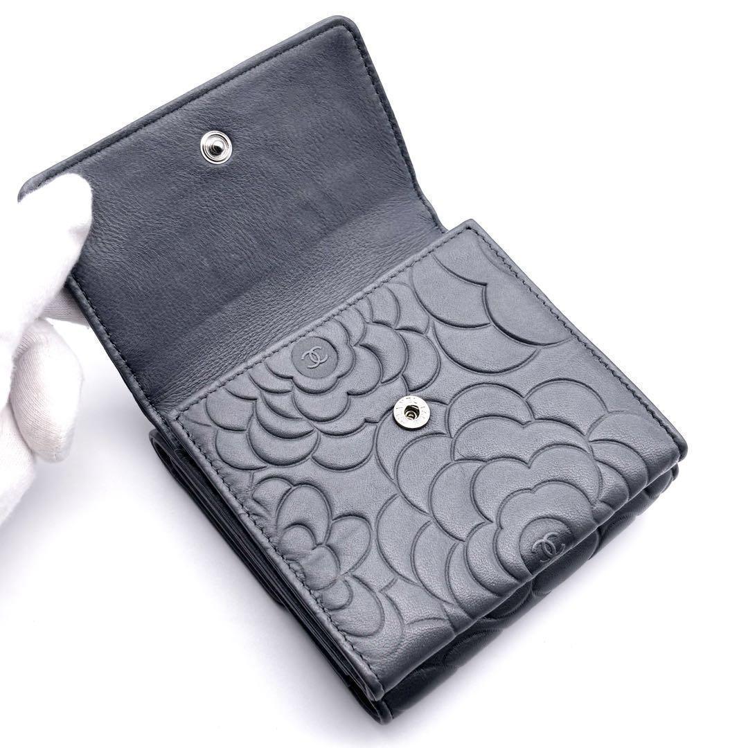 Chanel Wallet Camellia Wallets Gray — view 4