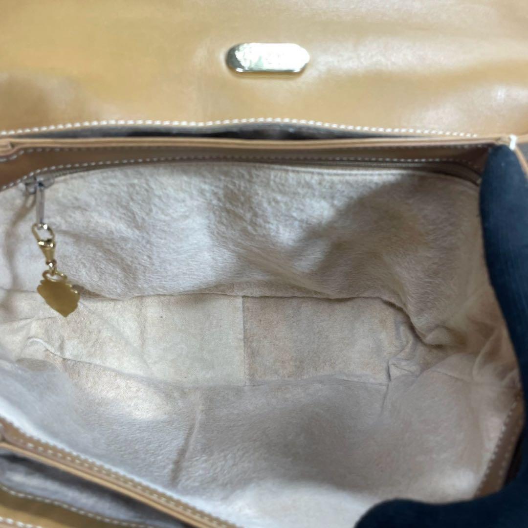 Gucci GG Shoulder Bag Brown Beige Logo Leather — view 5