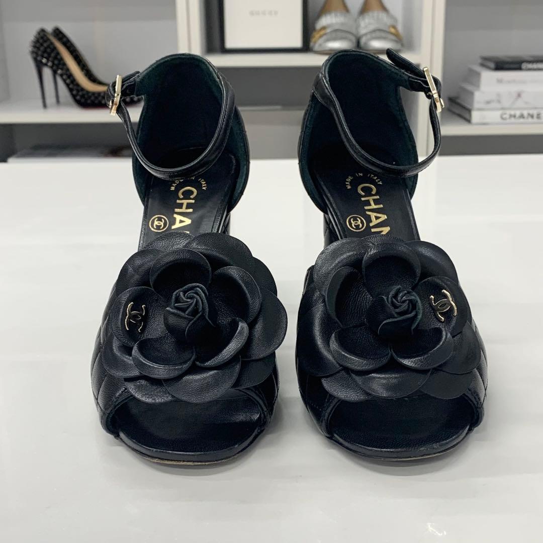 Chanel CC Logo Camellia Quilted Leather Sandals Black — view 4