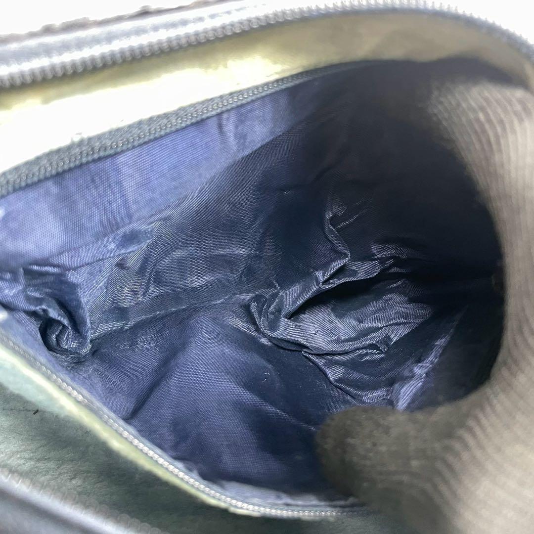 Gucci GG Sherry Line Shoulder Bag Navy Leather Logo — view 6