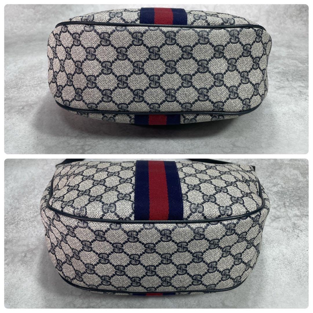 Gucci GG Sherry Line Shoulder Bag Navy Leather Logo — view 8
