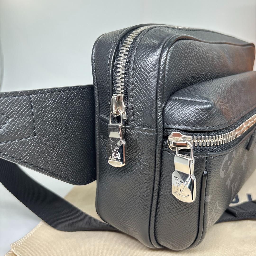 Louis Vuitton IC Monogram Eclipse Bum Bag — view 7
