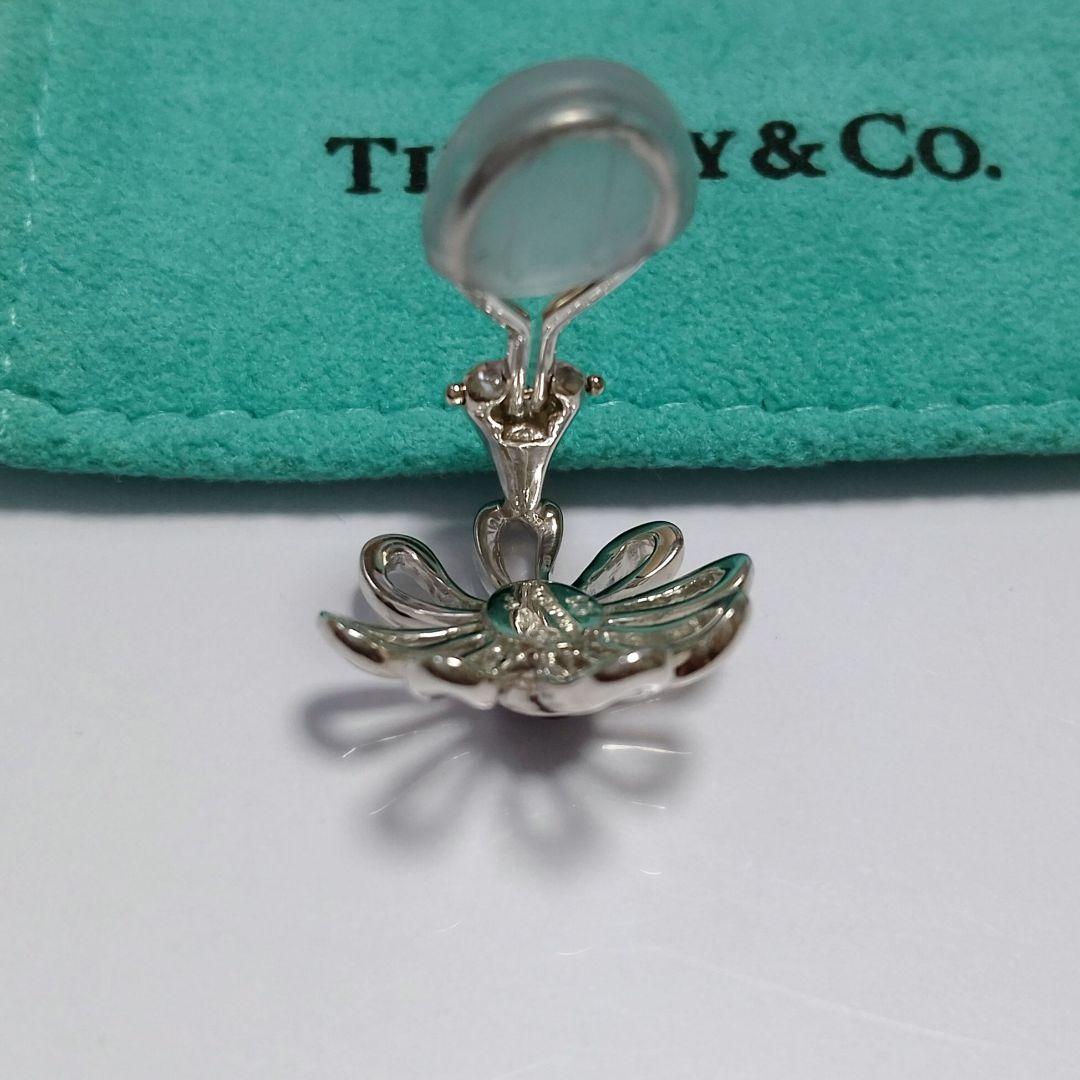 Tiffany Daisy Onyx Earrings In Silver One Ear Only