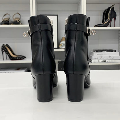 Hermes Saint Germain Kelly Leather Short Boots Black — view 6