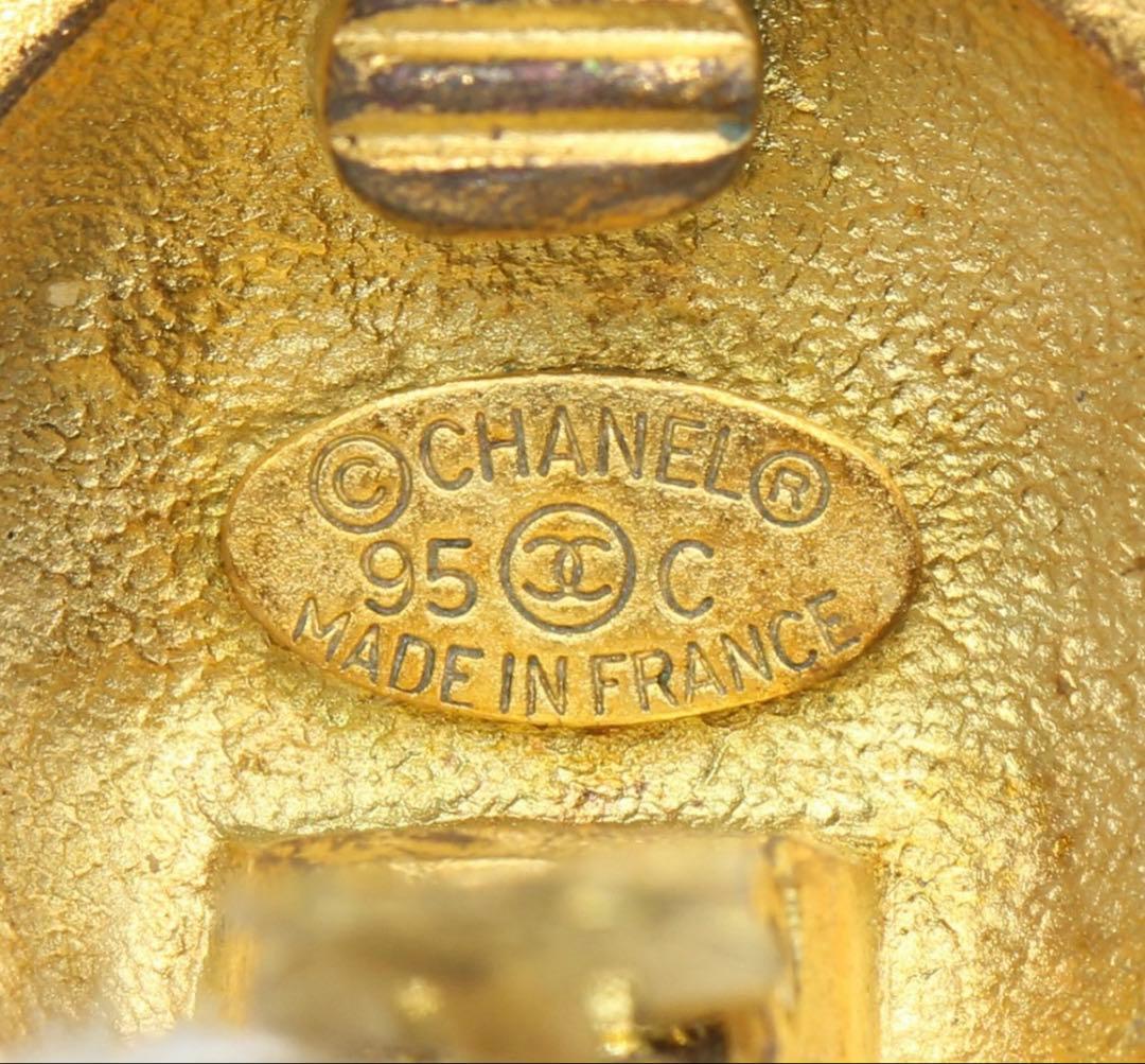 Chanel Coco Mark Round Earrings