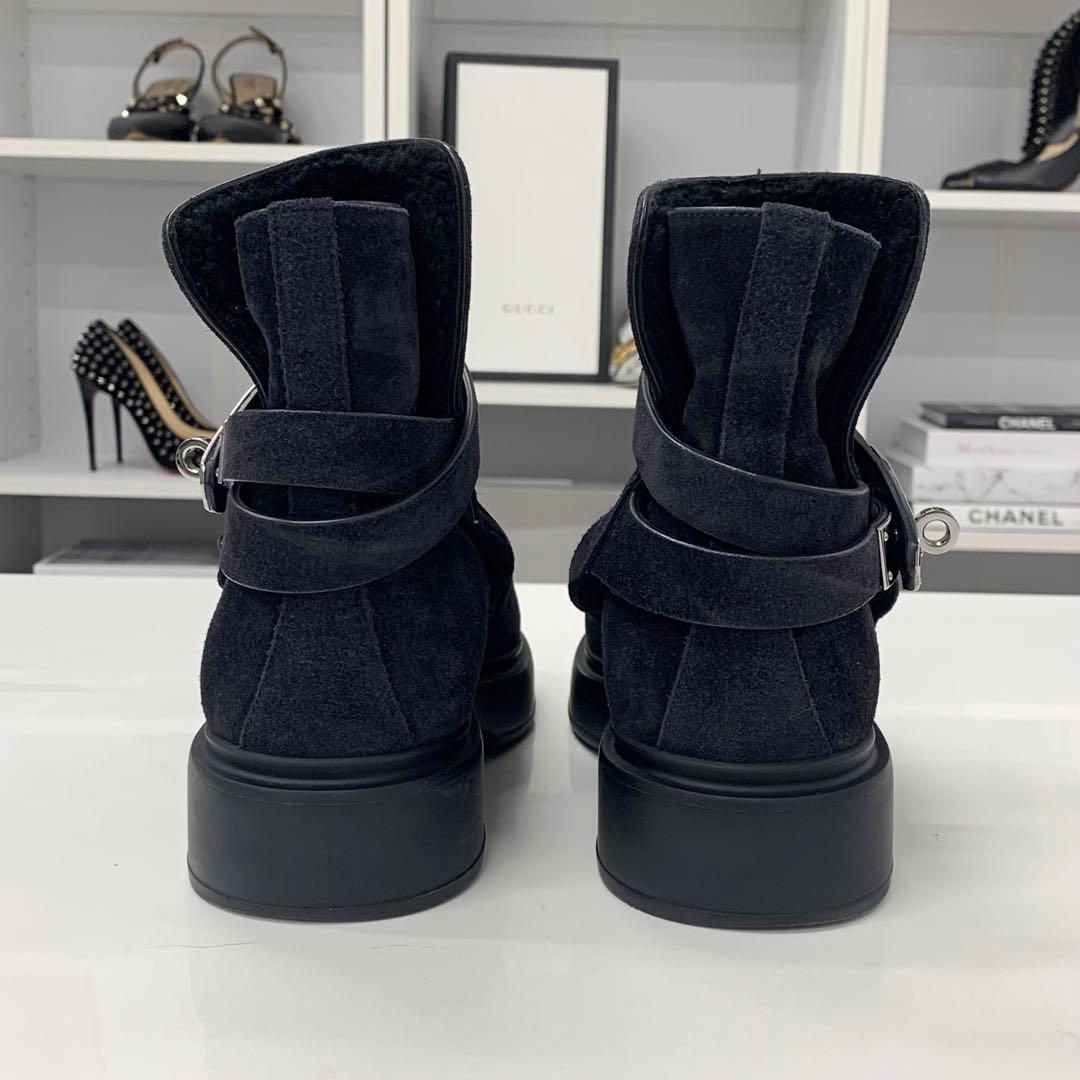 Hermes Veo Suede Mouton Kelly Hardware Short Boots Black