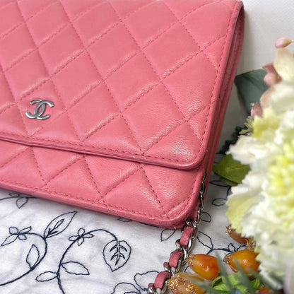 Chanel Chain Wallet Quilted Pink Silver — view 4