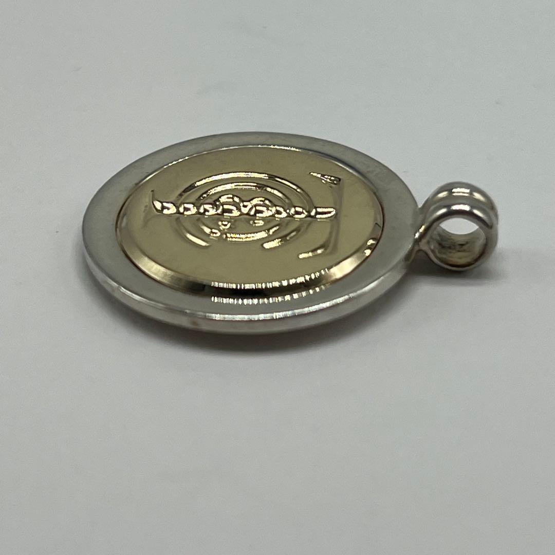 Tiffany & Co T&c Coin Pendant YG — view 5