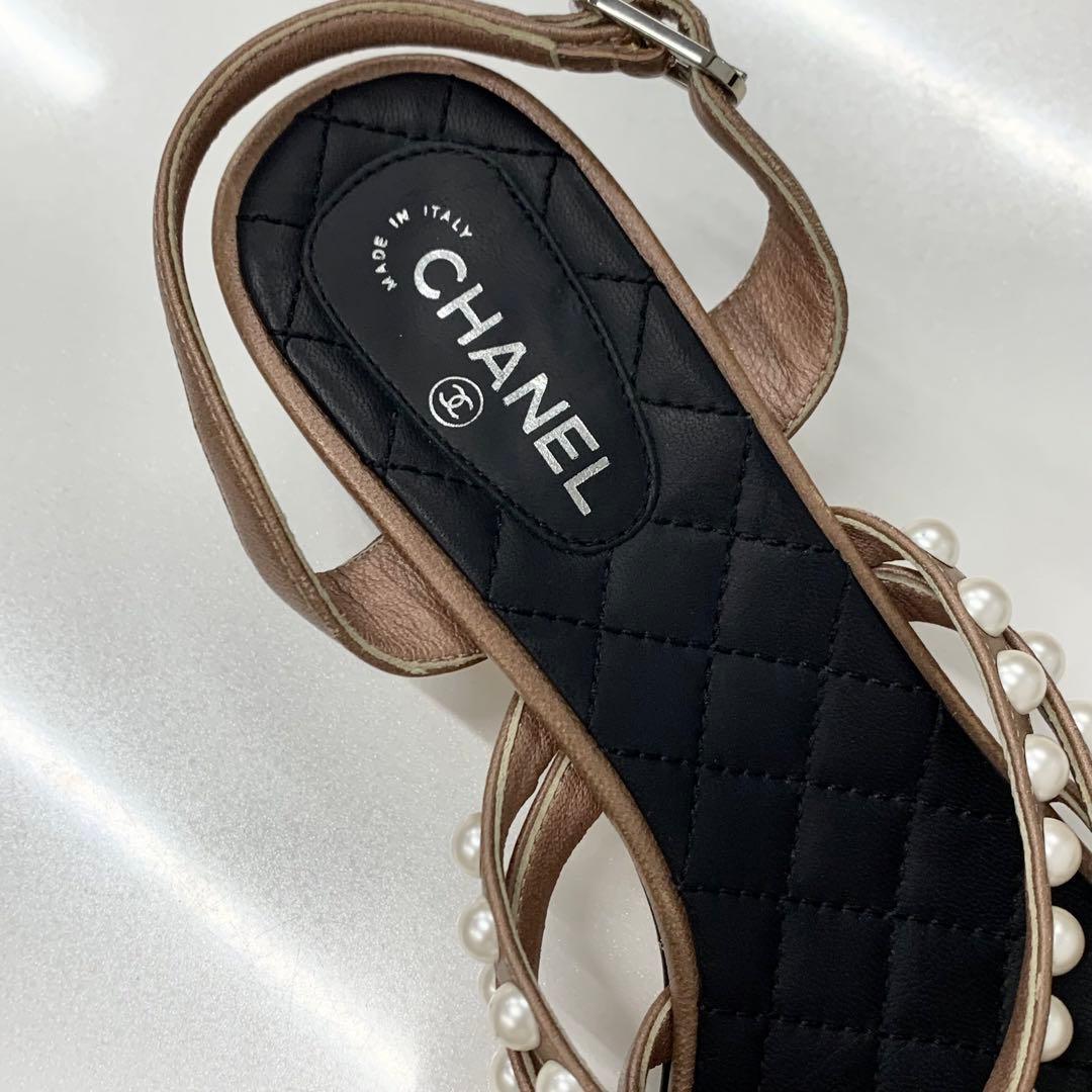 Chanel Leather CC Logo Pearl Quilted Strap Sandals Brown — view 7