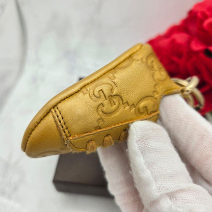 Gucci Key Holder Key Ring Sneakers Charm Gold — view 5