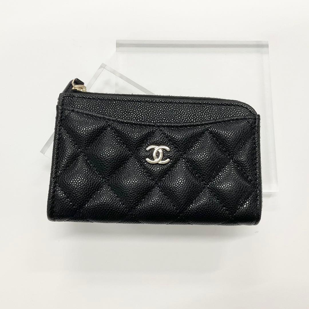 Chanel Caviar Leather CC Logo Quilted Card Case Coin Purse — view 2