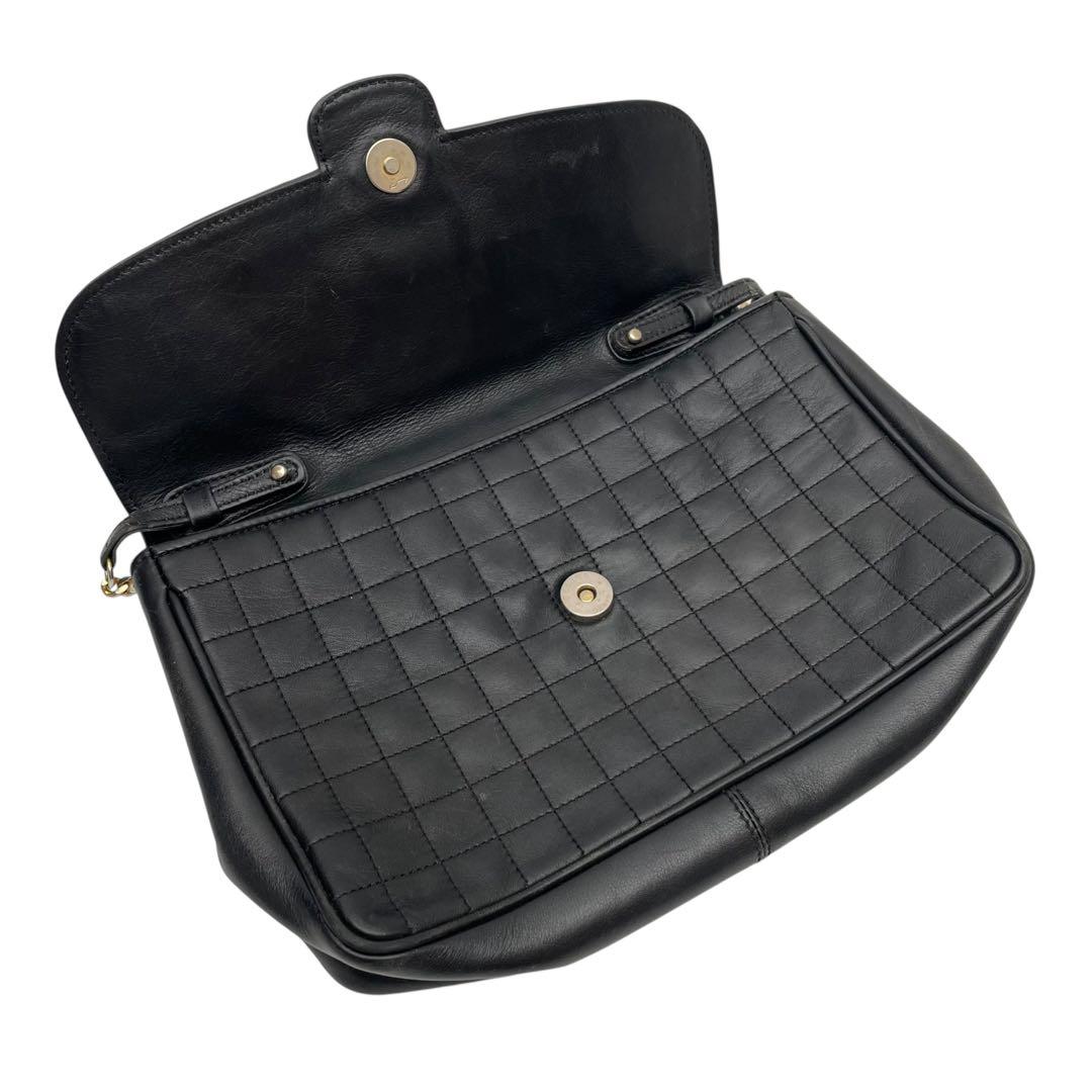 Celine Leather Triomphe Logo Chain Shoulder Bag Black — view 7
