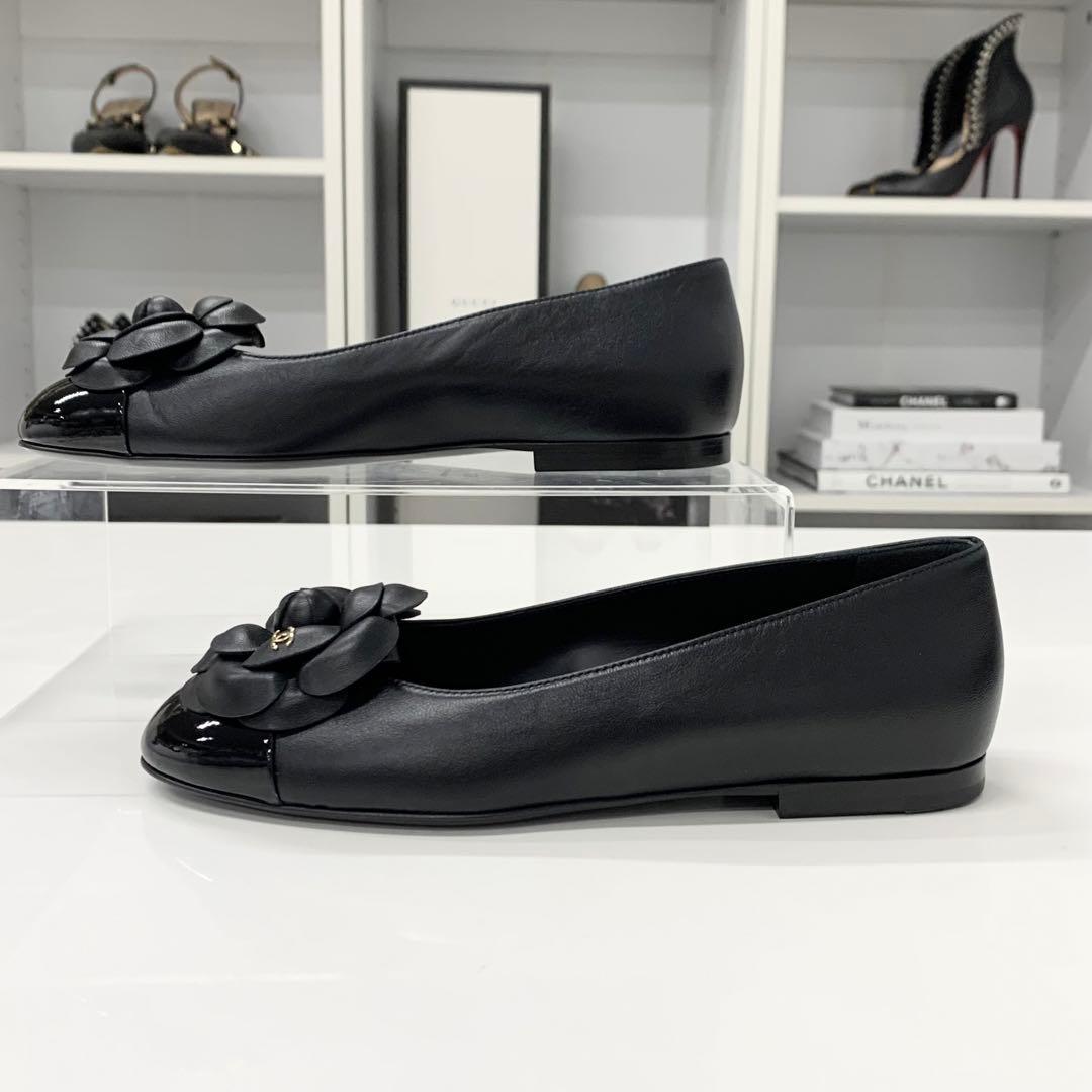 Chanel Leather Patent Camellia CC Logo Flat Shoes — view 3