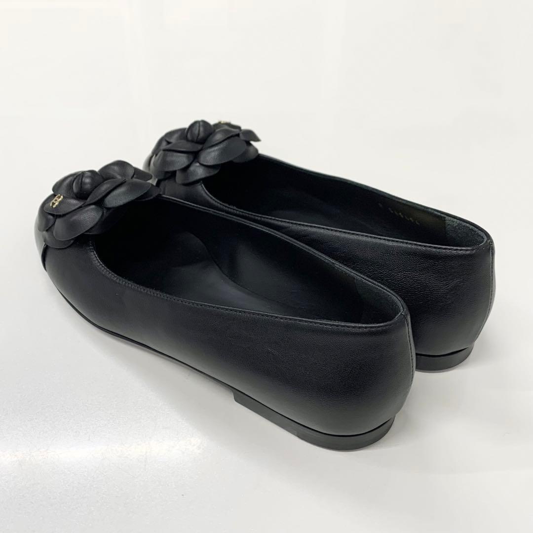 Chanel Leather Patent Camellia CC Logo Flat Shoes — view 4