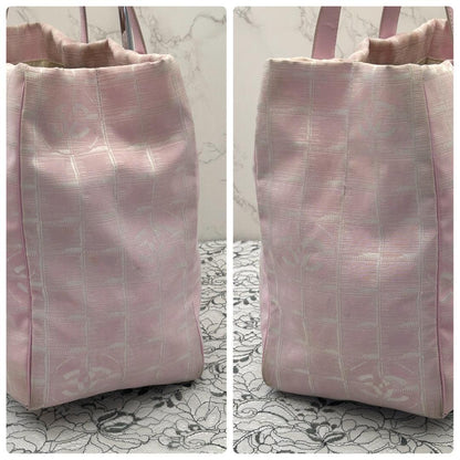 Chanel New Travel Line Tote Bag MM — view 4