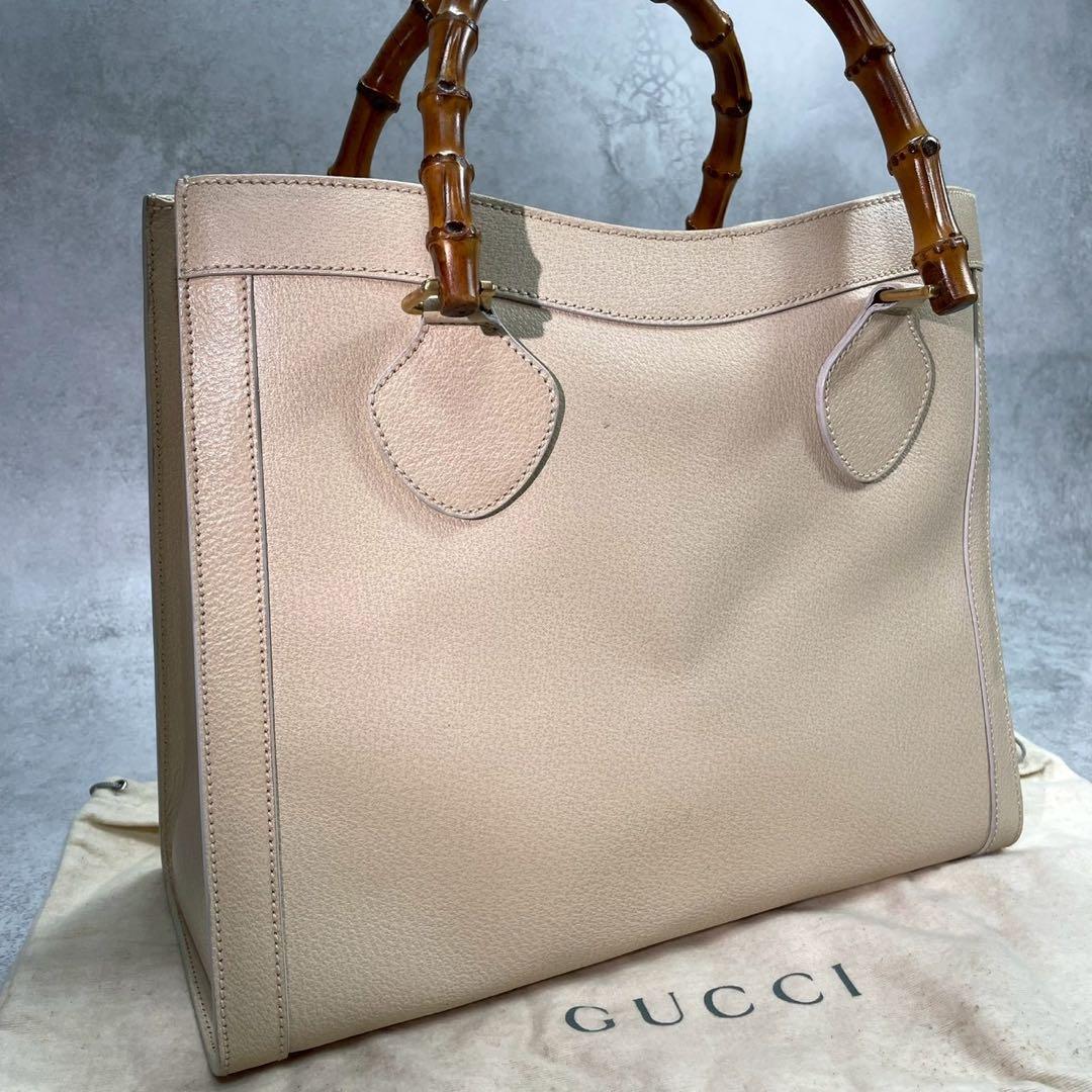 Gucci Diana Handbag Bamboo White Leather
