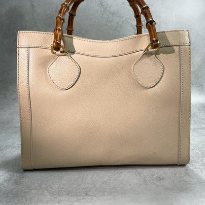 Gucci Diana Handbag Bamboo White Leather — view 3