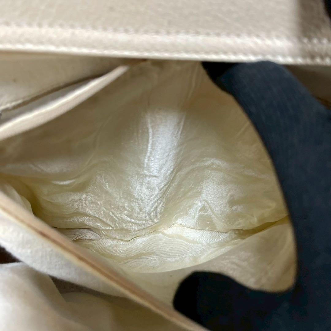 Gucci Diana Handbag Bamboo White Leather — view 6