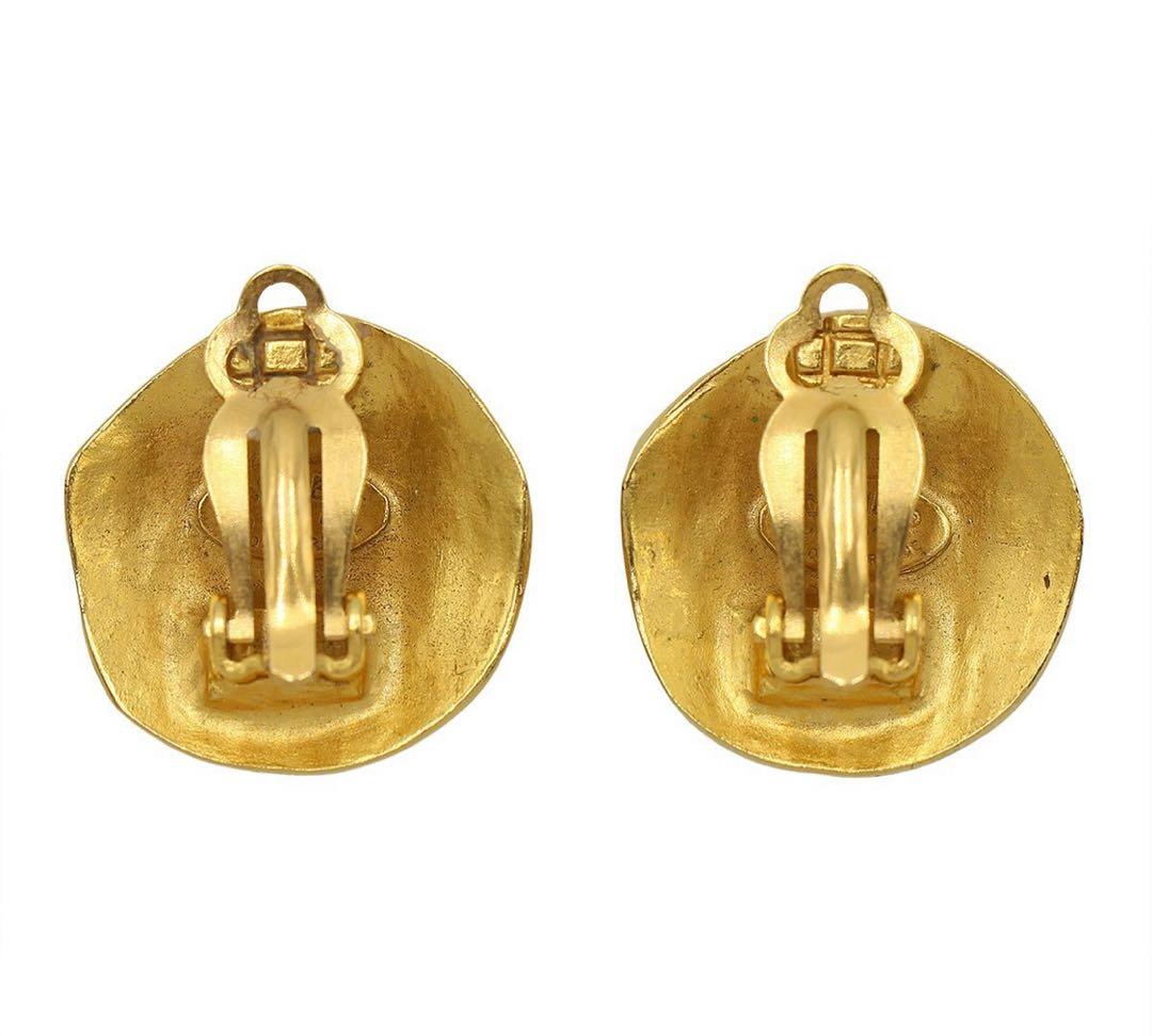 Chanel Coco Mark Round Earrings