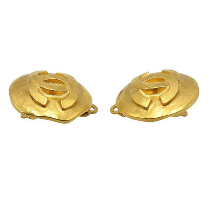 Chanel Coco Mark Round Earrings
