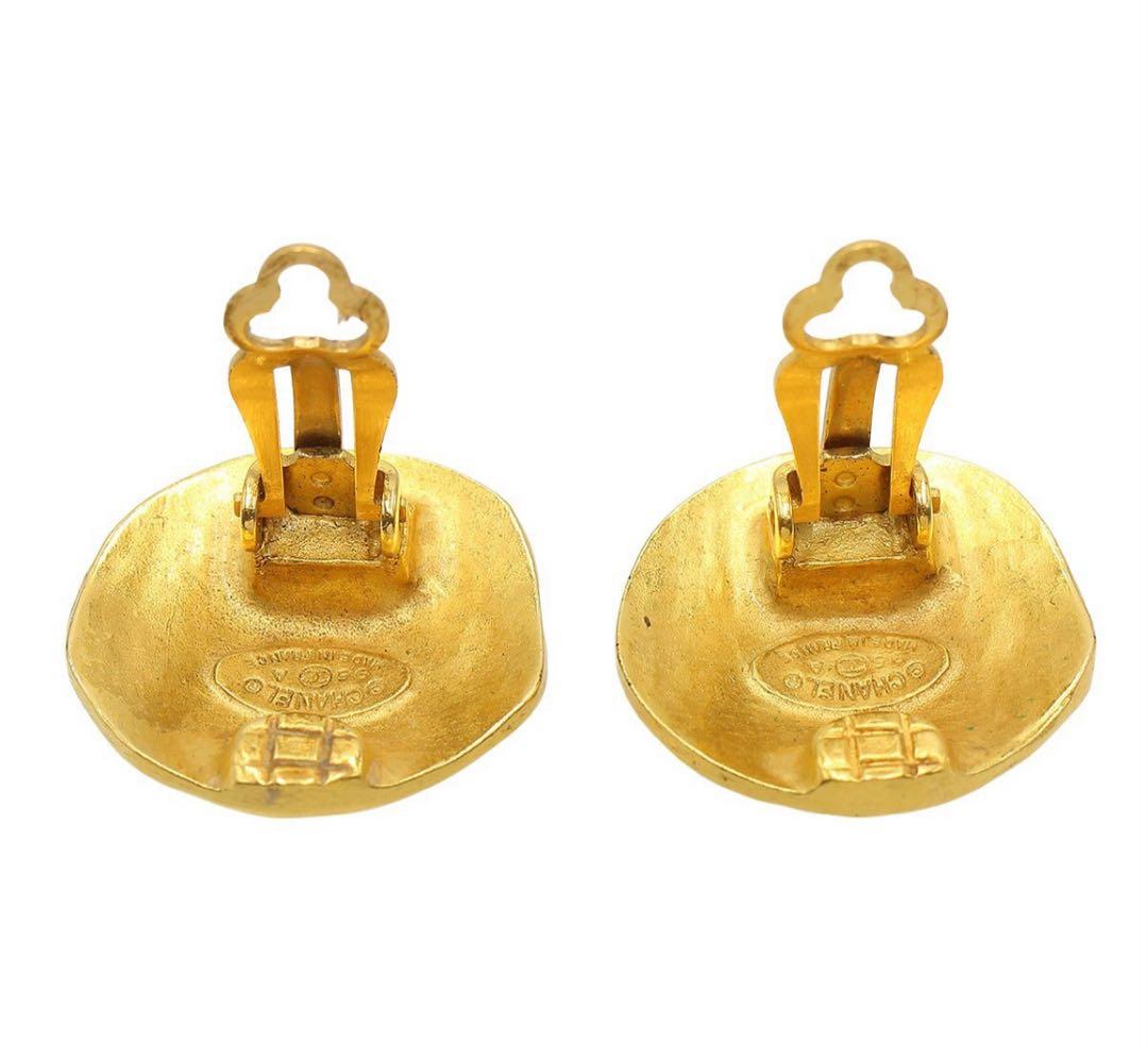 Chanel Coco Mark Round Earrings
