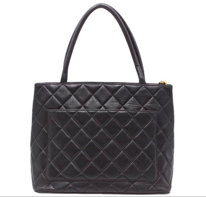 Chanel Matelasse Lambskin Reproduction Tote Bag Handbag